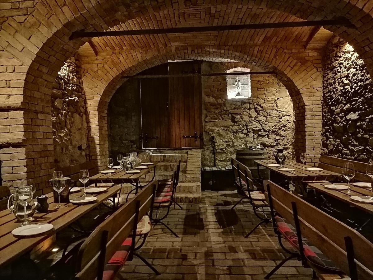 Privat Bohemia Hotel Satov Luaran gambar
