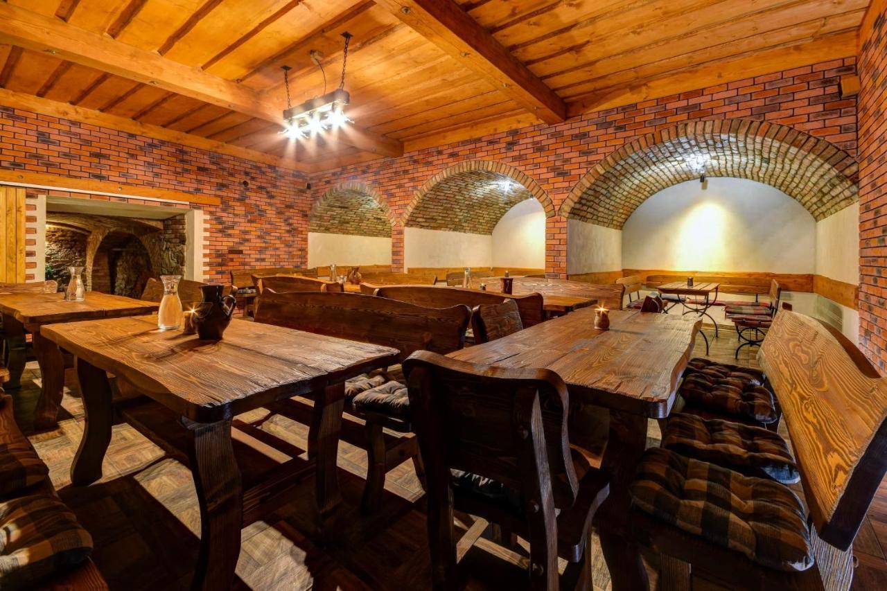 Privat Bohemia Hotel Satov Luaran gambar