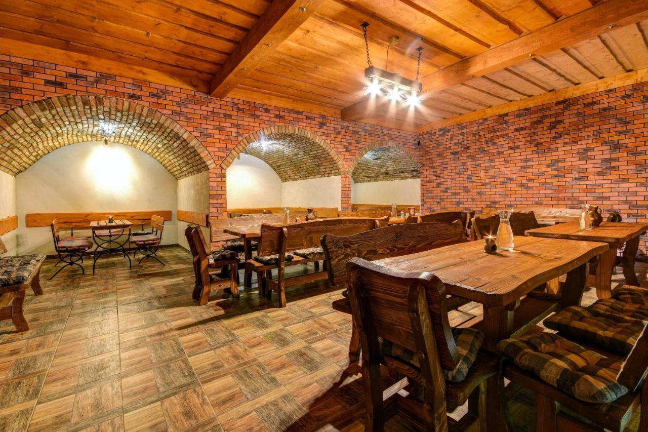 Privat Bohemia Hotel Satov Luaran gambar