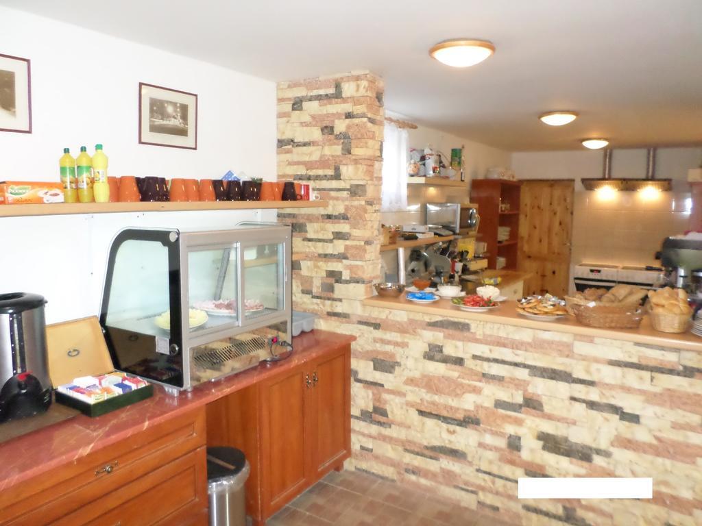 Privat Bohemia Hotel Satov Luaran gambar