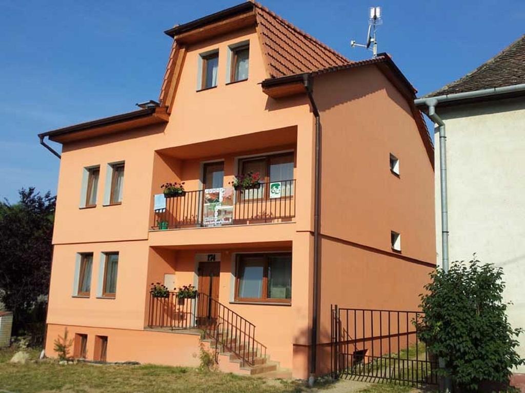 Privat Bohemia Hotel Satov Luaran gambar