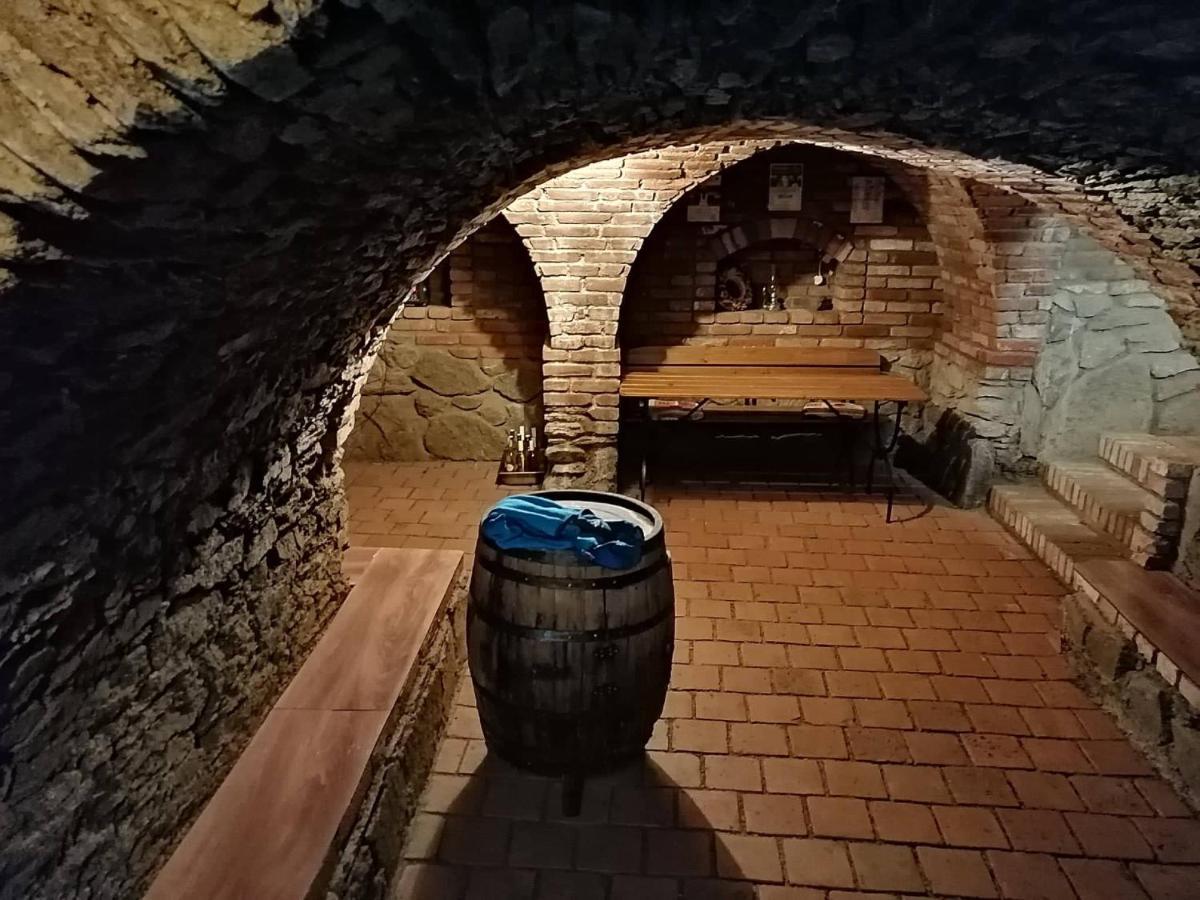 Privat Bohemia Hotel Satov Luaran gambar